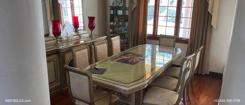 Comedor Casa Estilo Ingles Pedregal de Queretaro
