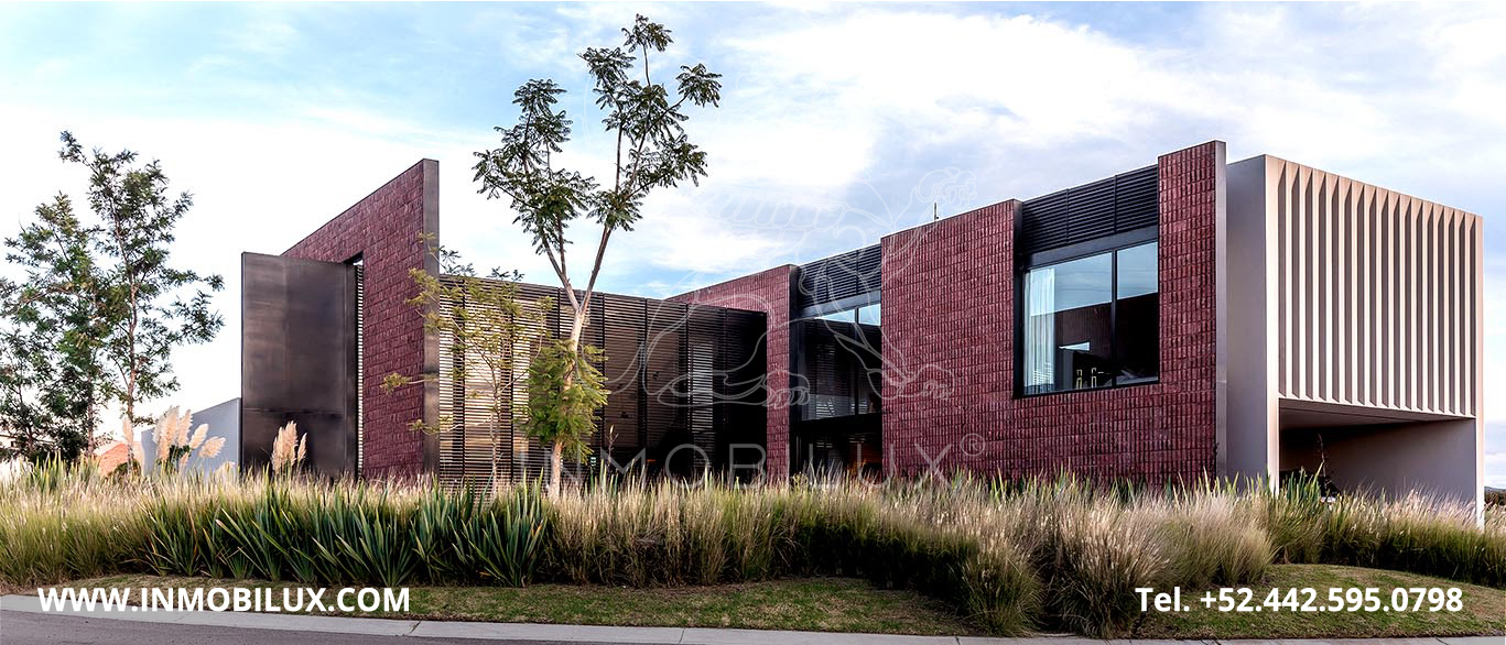 Perspectiva Casa Minimalista en el Campanario Querétaro