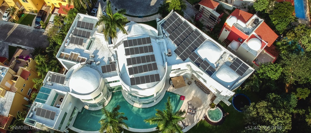 Solar-Panels-Luxury-Home-Mexico
