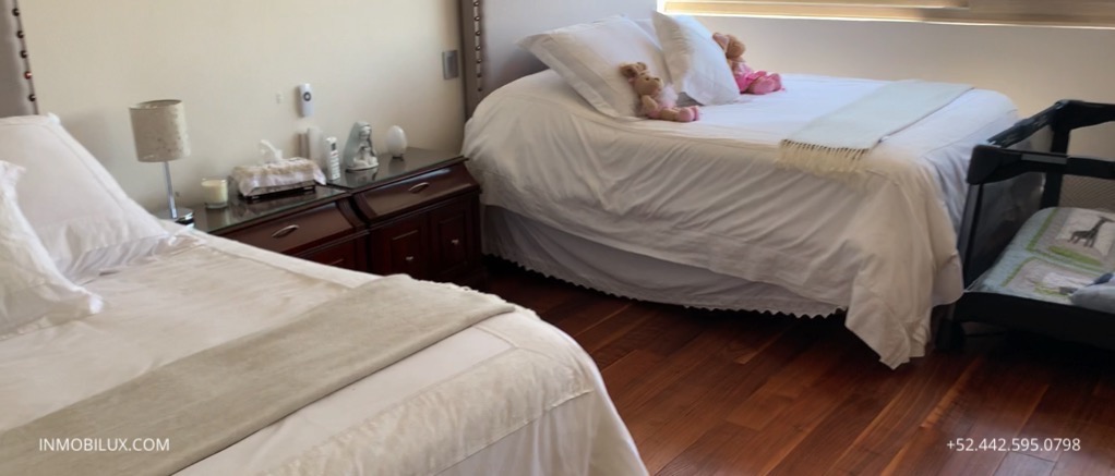 Bedroom El Campanario Querétaro México