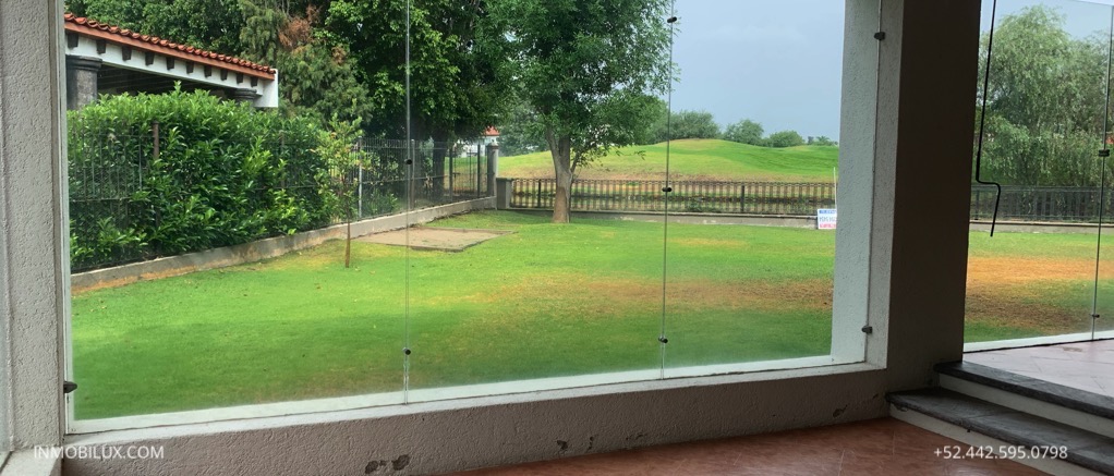 INMOBILUX Casa MERLOT en Venta El Campanario Queretaro Mexico Green y Lago Tearraza